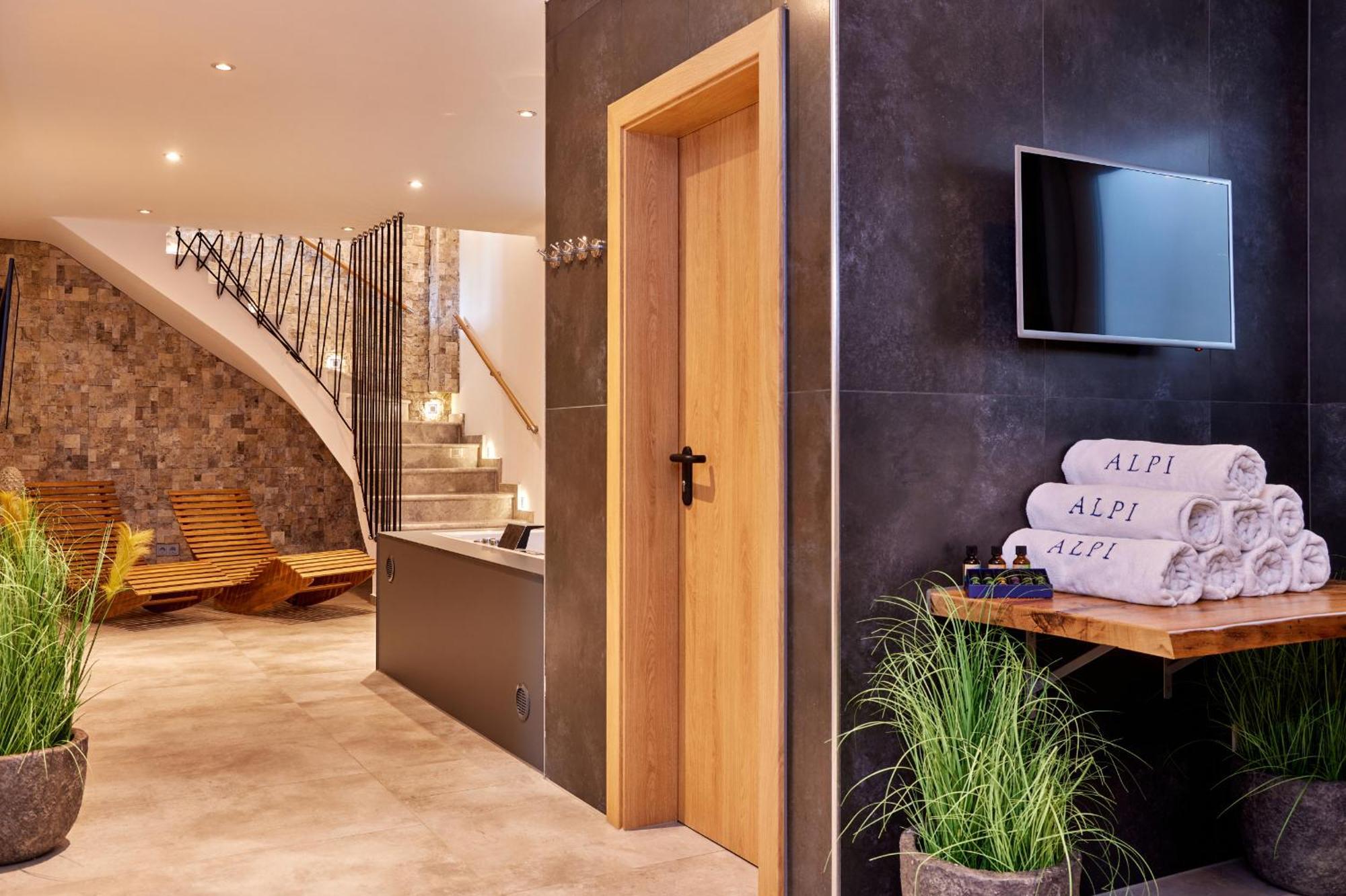 Private Spa & Garden Alpi Garmisch-Partenkirchen Eksteriør bilde