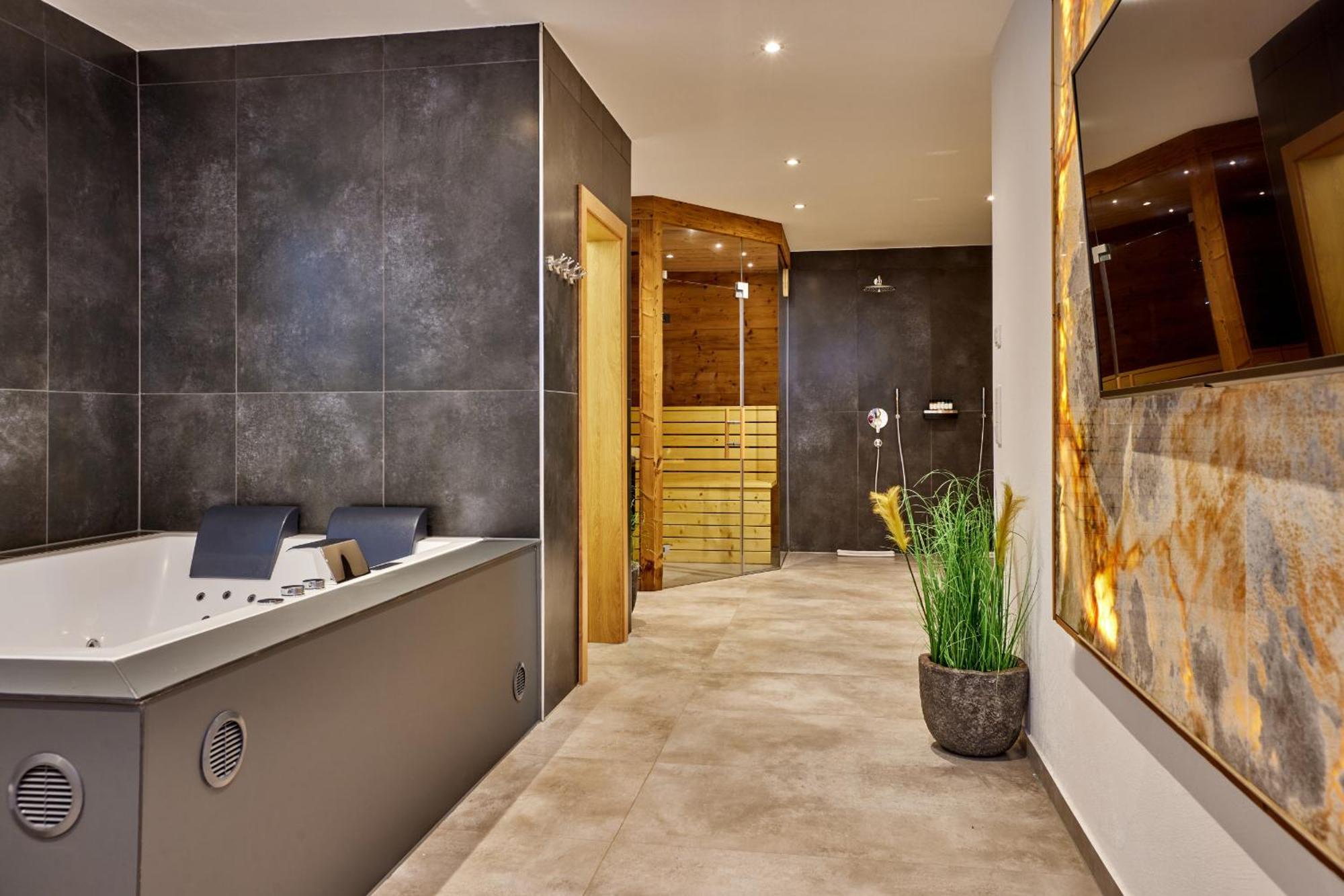 Private Spa & Garden Alpi Garmisch-Partenkirchen Eksteriør bilde
